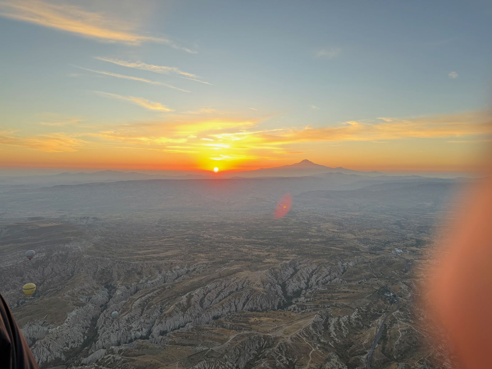 Sonnenaufgang über Kappadokien, aufgenommen aus dem Heißluftballon